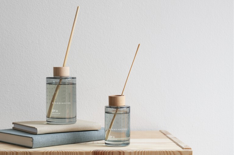 ØY scents diffusers in 2 sizes